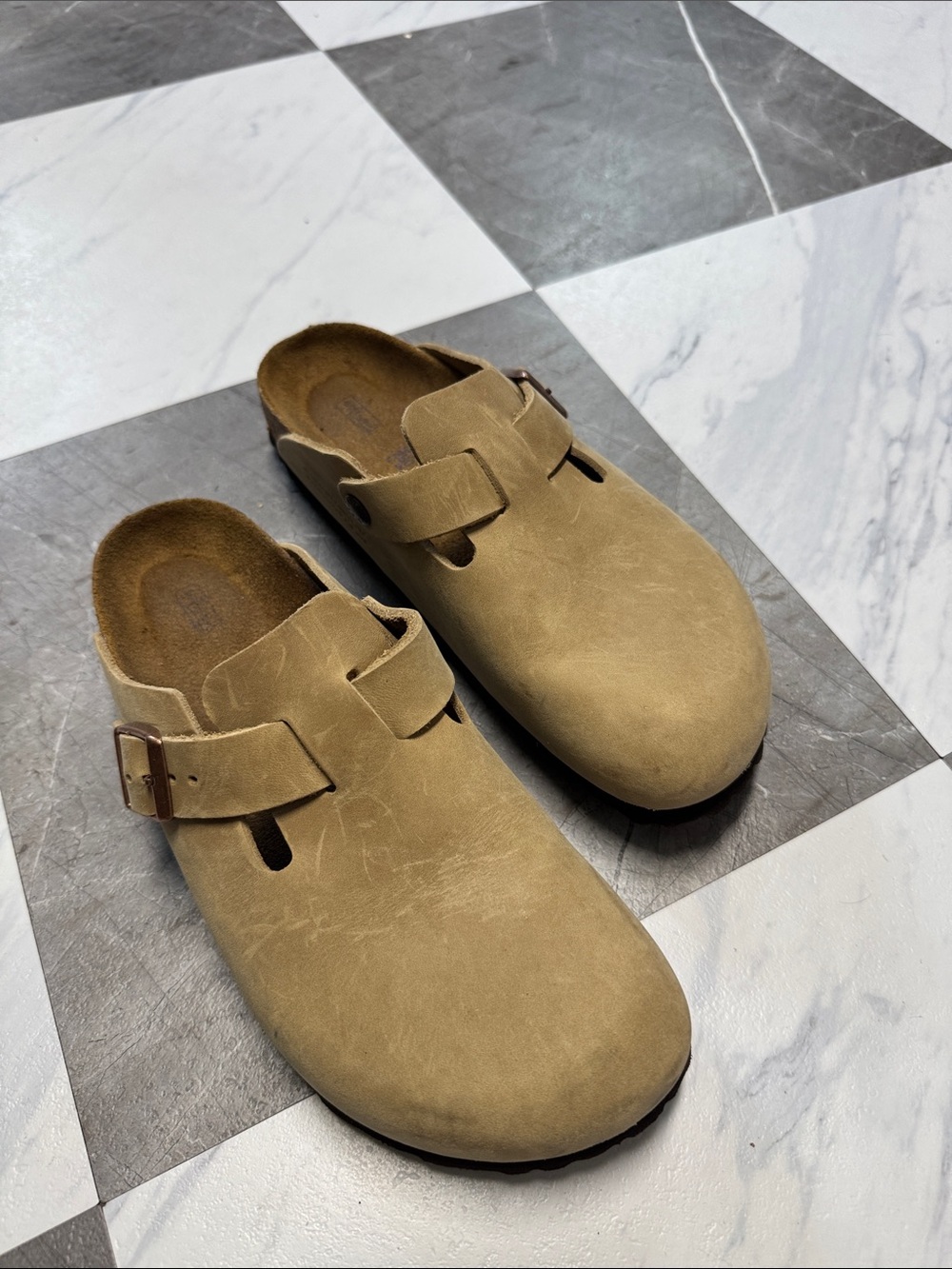 Birkenstock Arizona Buckled Slip-On Clog in Light Brown